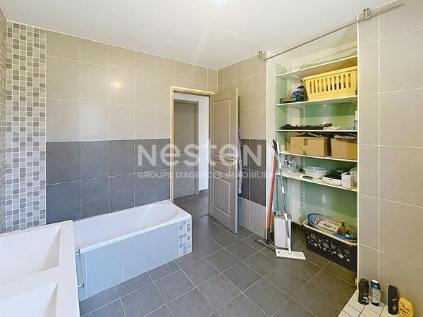 Maison Argentat Sur Dordogne- 3 chambres- jardin-sous sol- garage
