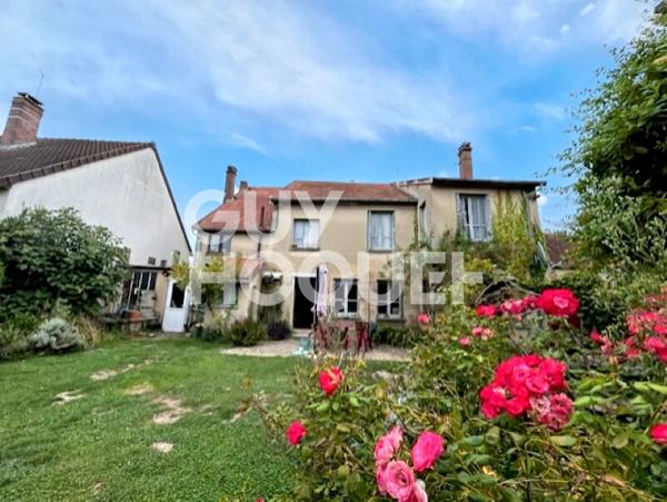 Maison à vendre à Pleurs - 9 pièces, 6 chambres