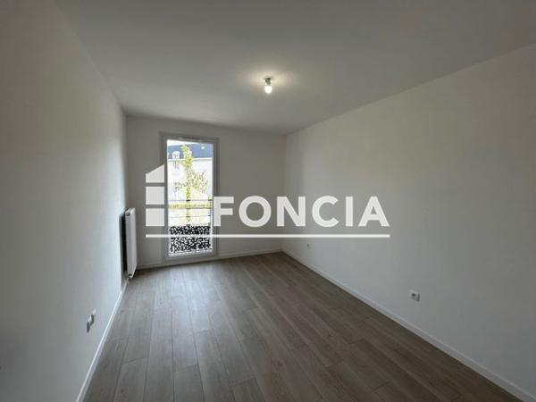 Location Appartement 2 pièces 43.7 m² - LES JARDINS DU PLESSIS - 2-4 RUE MARCEL CLERC / 45 RUE ALBERT ALINE Le Plessis Bouchard 95130