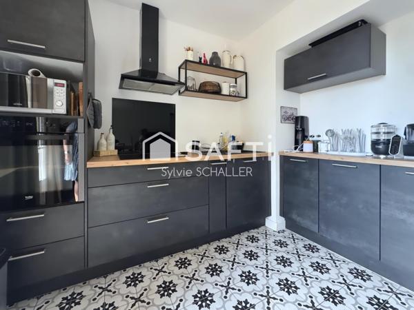 Appartement T3 climatisé avec 1 garage, 1 cave, 1 véranda