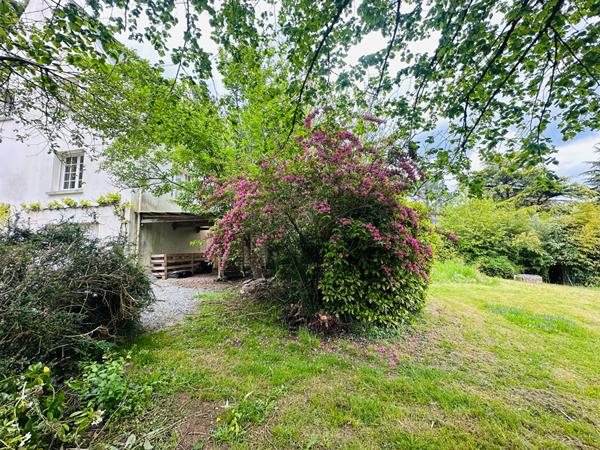 Maison à vendre Sautron - 9 pièces, 200m² avec 7 chambre(s) à 478 000€ - AJP Immobilier Sautron