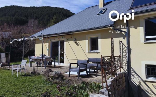 Maison à vendre    5 pièces •  Chanac