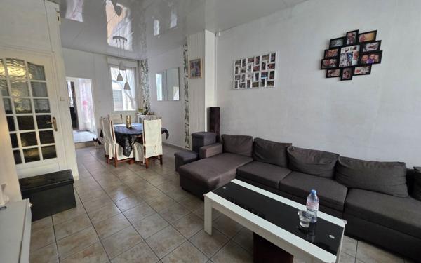 Maison à vendre    4 pièces •  Saint-Quentin