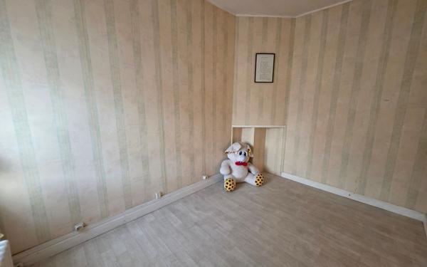 Maison à vendre    4 pièces •  Saint-Quentin