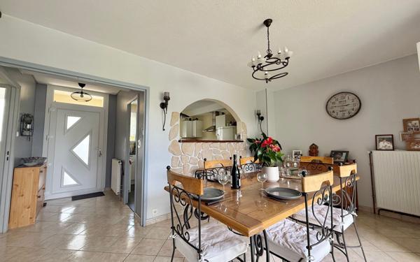 Maison à vendre    4 pièces • 73 m2 Genlis