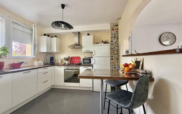 Maison à vendre    4 pièces • 73 m2 Genlis