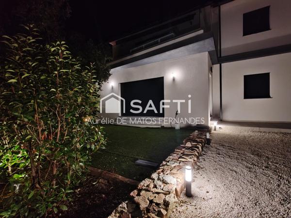 Rez de jardin, 2 place de parking, cave