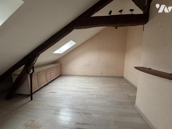 Bel appartement duplex de 150m² loi Carrez