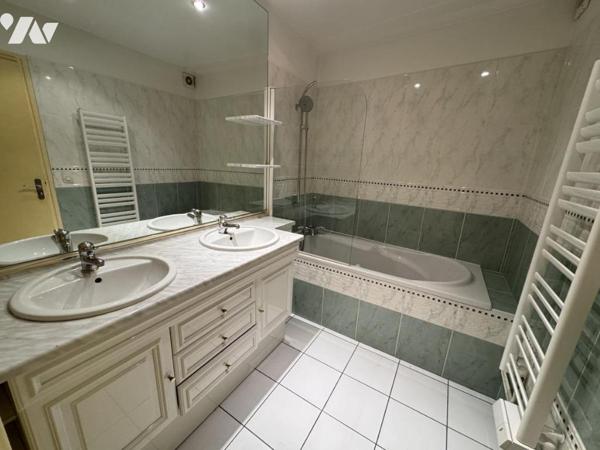 Bel appartement duplex de 150m² loi Carrez