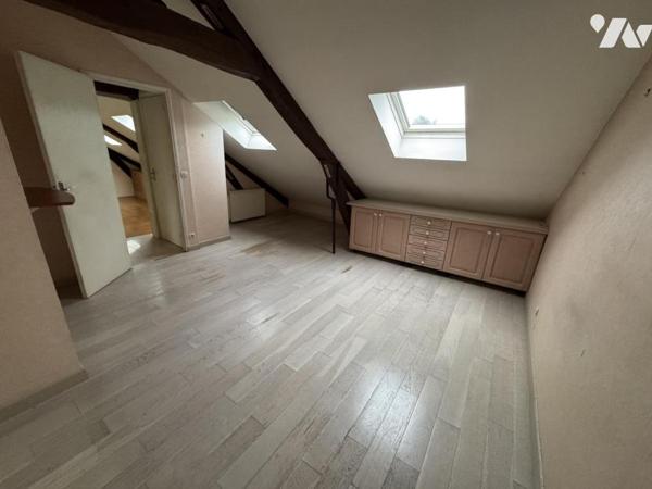 Bel appartement duplex de 150m² loi Carrez