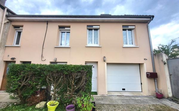 Maison à vendre    5 pièces • 105 m2 Villenoy