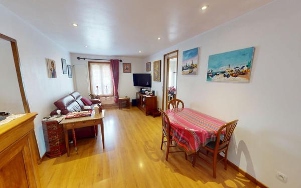 Maison à vendre    5 pièces • 105 m2 Villenoy