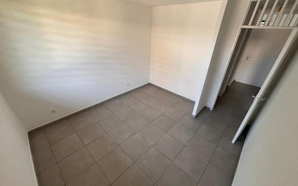 Appartement à louer    4 pièces • 95,39 m2 Remire-Montjoly