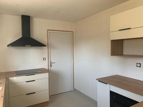 À LOUER...MODERNITÉ ET PLAIN-PIED Neulliac (56300)
