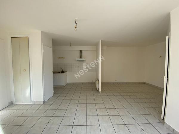 REMUNGOL STUDIO Dans le BOURG
