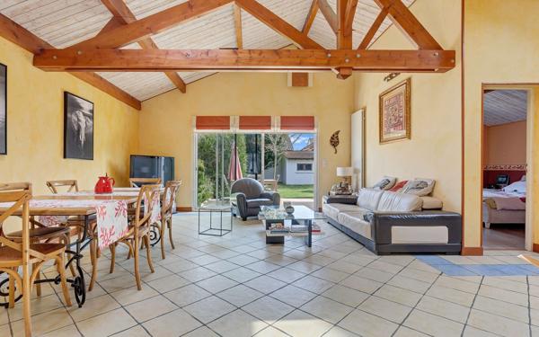 Maison à vendre    6 pièces • 143,20 m2 Vigneux-sur-Seine