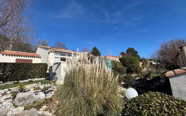 Maison à vendre    3 pièces • 28,57 m2 Saint-Vallier-de-Thiey