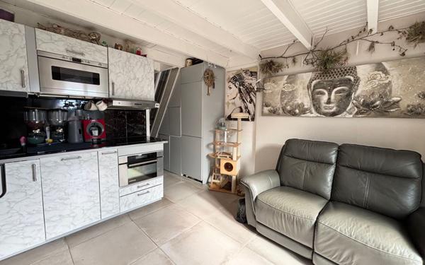 Maison à vendre    3 pièces • 28,57 m2 Saint-Vallier-de-Thiey