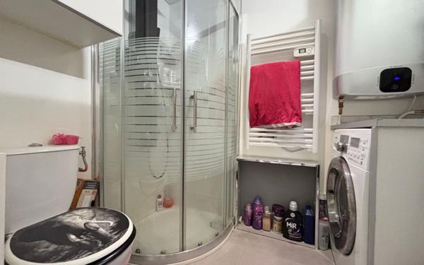 Maison à vendre    3 pièces • 28,57 m2 Saint-Vallier-de-Thiey