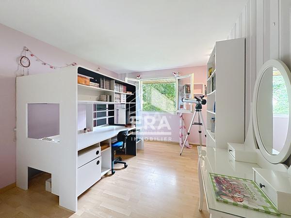 Appartement Eragny 4 pièces 110m2