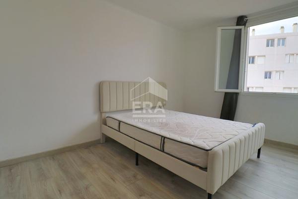 LOCATION MEUBLE - Appartement Marseille 3 pièces - Dernier étage -  Zéro travaux - Triple exposition