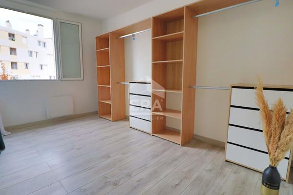 LOCATION MEUBLE - Appartement Marseille 3 pièces - Dernier étage -  Zéro travaux - Triple exposition