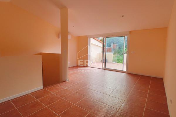 Appartement Marseille 2 pièces - Secteur Saint Loup Valbarelle - Duplex - Terrasse - Jardin - Box