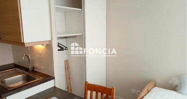 Location Studio meublé 17.75 m² - Grenoble 38000