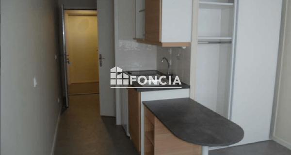 Location Studio meublé 17.75 m² - Grenoble 38000