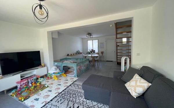 Maison à louer    5 pièces • 106,15 m2 Bailly-Romainvilliers