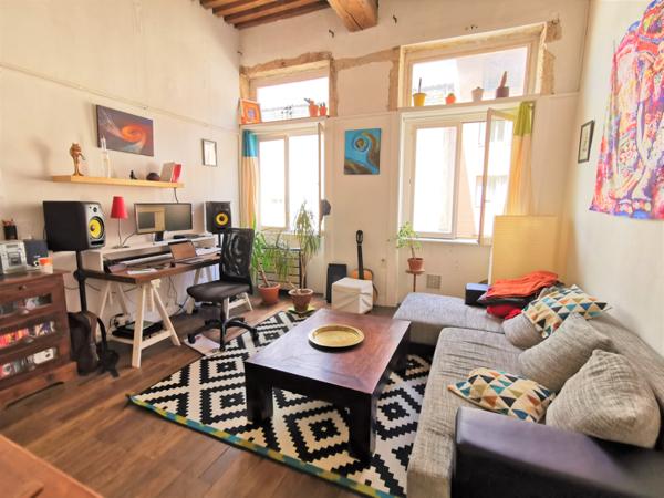 T2 RUE DUMENGE 44.88m²