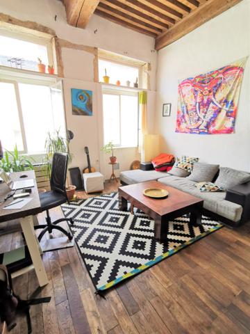 T2 RUE DUMENGE 44.88m²