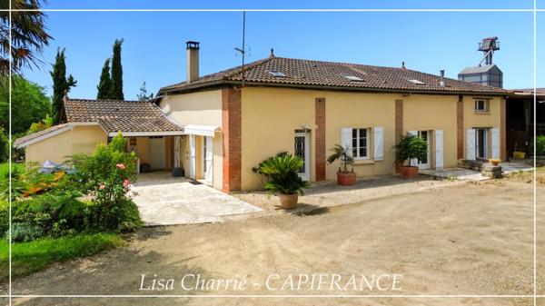 Maison à vendre 8 pièces proche de NOGARO (32) de 295 m2 au total avec appartement indépendant sur 2140 m2 de terrain