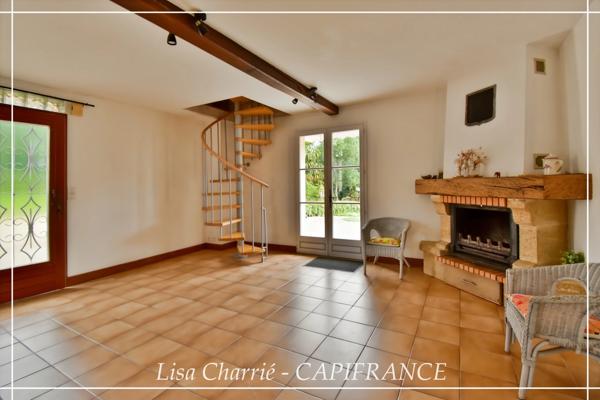 Maison à vendre 8 pièces proche de NOGARO (32) de 295 m2 au total avec appartement indépendant sur 2140 m2 de terrain