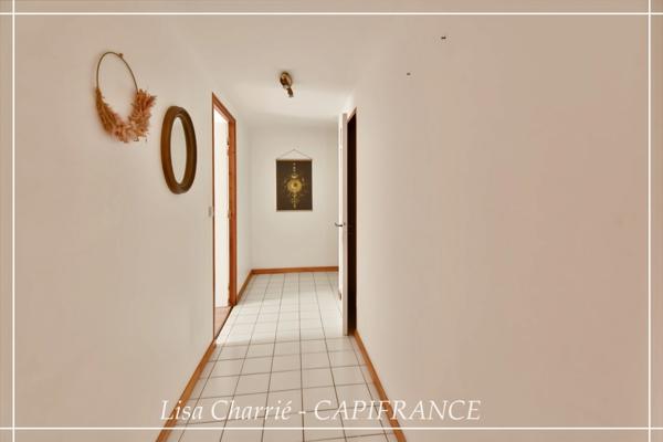 Maison à vendre 8 pièces proche de NOGARO (32) de 295 m2 au total avec appartement indépendant sur 2140 m2 de terrain