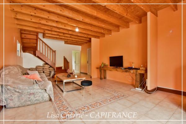 Maison à vendre 8 pièces proche de NOGARO (32) de 295 m2 au total avec appartement indépendant sur 2140 m2 de terrain