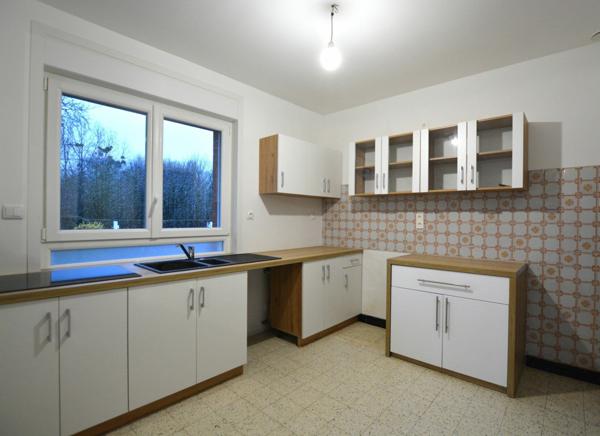 Maison à louer    4 pièces •  Quoeux-Haut-Maînil