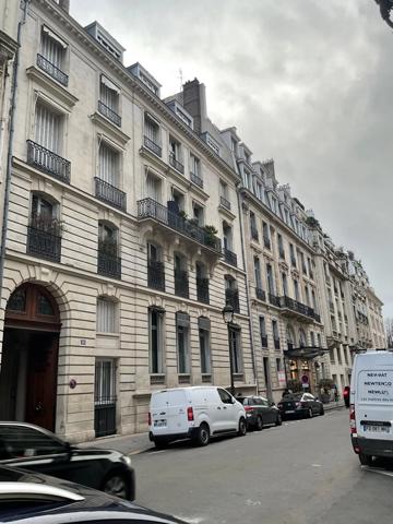 Commerce – 145m² – Paris 8ème