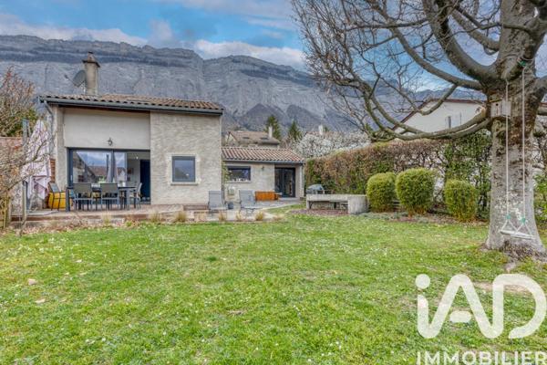 Location maison 5 pièces 117 m² Saint-Ismier