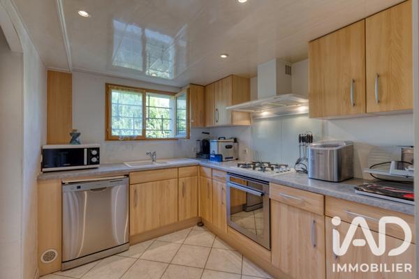 Maison à vendre 6 pièces 143 m² Noyarey
