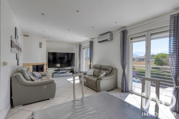 Maison à vendre 6 pièces 143 m² Noyarey