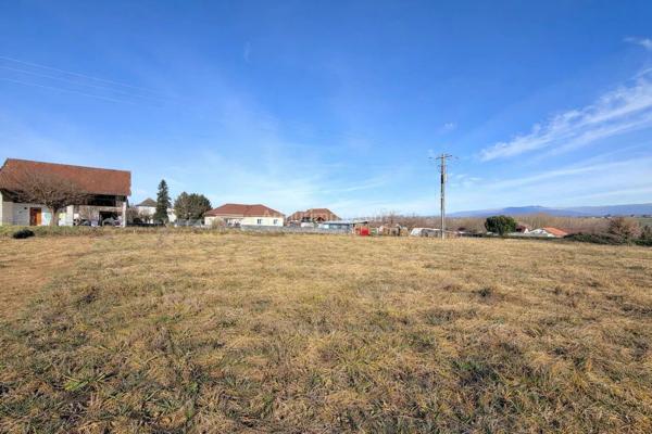 Vente Terrain 480 m2 à Les Avenières Veyrins-Thuellin