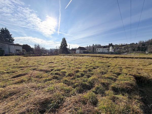 Vente Terrain 480 m2 à Les Avenières Veyrins-Thuellin