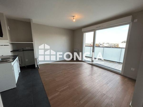 Location Appartement 3 pièces 56.2 m² - 12 RUE PIERRE BROSSOLETTE Chatillon 92320