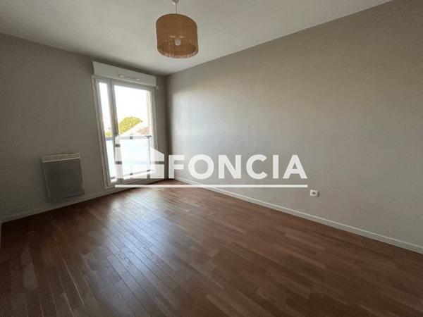 Location Appartement 3 pièces 56.2 m² - 12 RUE PIERRE BROSSOLETTE Chatillon 92320