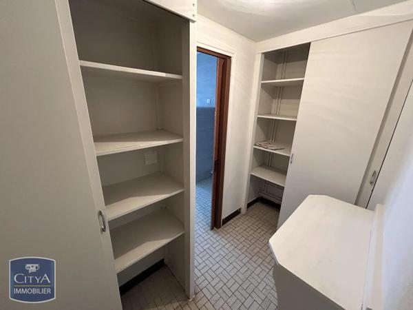 Appartement à louer 5 pièces 136.16m² Veyre-Monton (63960)