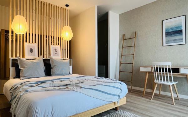 Maison à vendre    6 pièces •  Le Bois-Plage-en-Ré