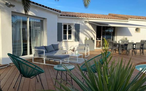 Maison à vendre    6 pièces •  Le Bois-Plage-en-Ré