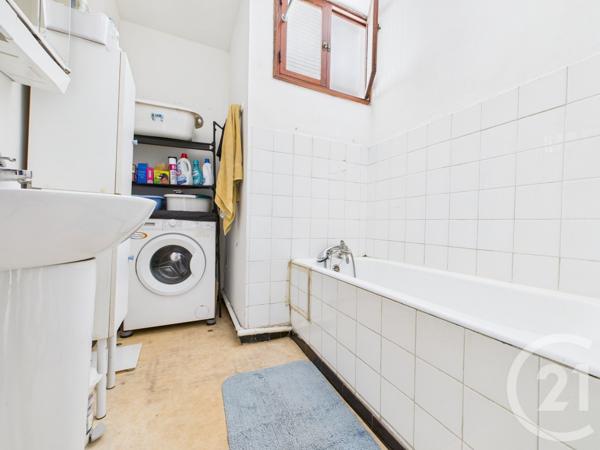 Appartement T3 à vendre  3 pièces - 57 m2 TOULON - 83