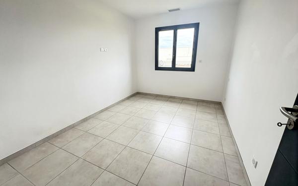 Maison à vendre    4 pièces •  Lavalette